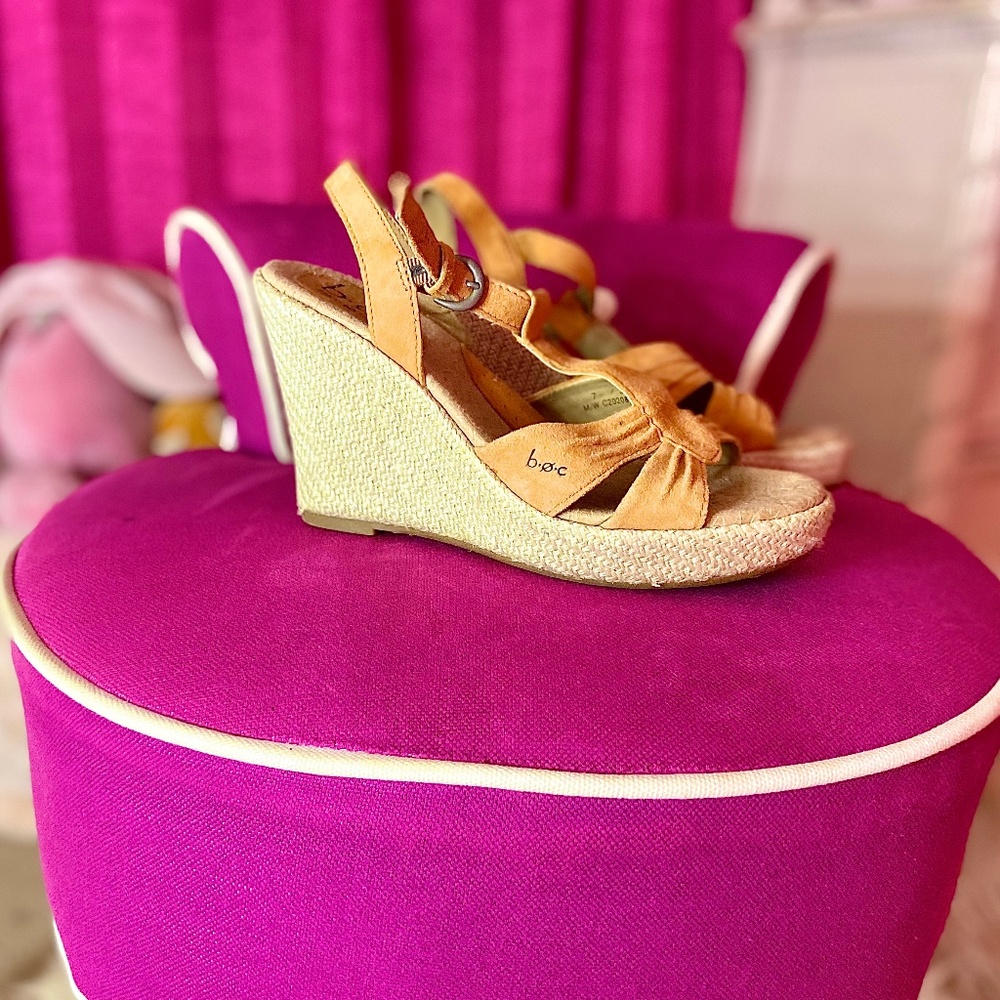 Born Orange Faux Leather Strappy Espadrille Macrame Wedges Women’s Size 7